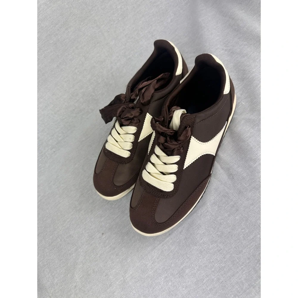 Universal Thread Brown Cream Memory Foam Sneakers Shoes Womens Size‎ 8.5